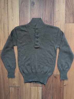 U.S. Army Vintage Wool Henley Sweater (M)